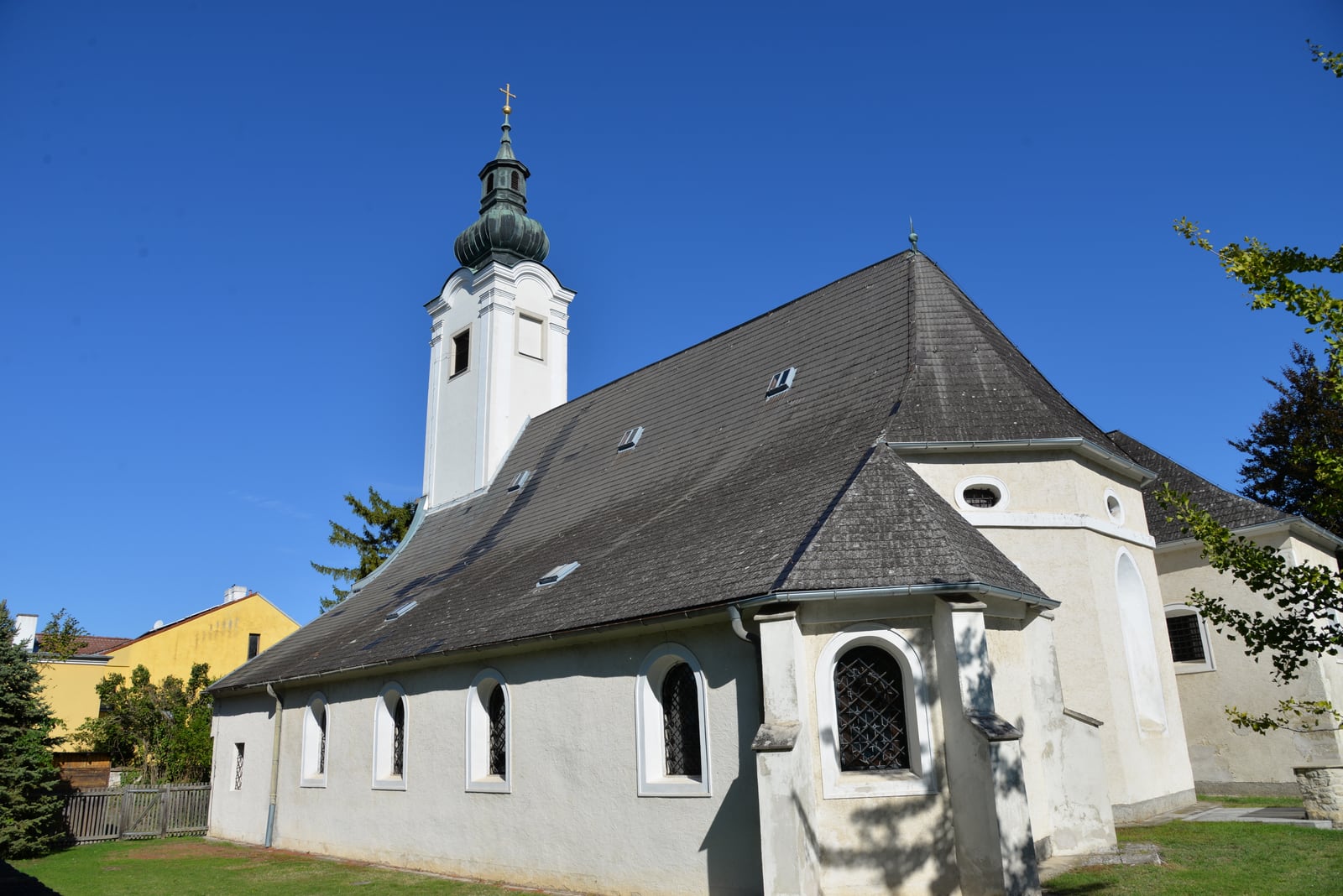 Standortansicht von Pfarrkirche Schwadorf in Schwadorf