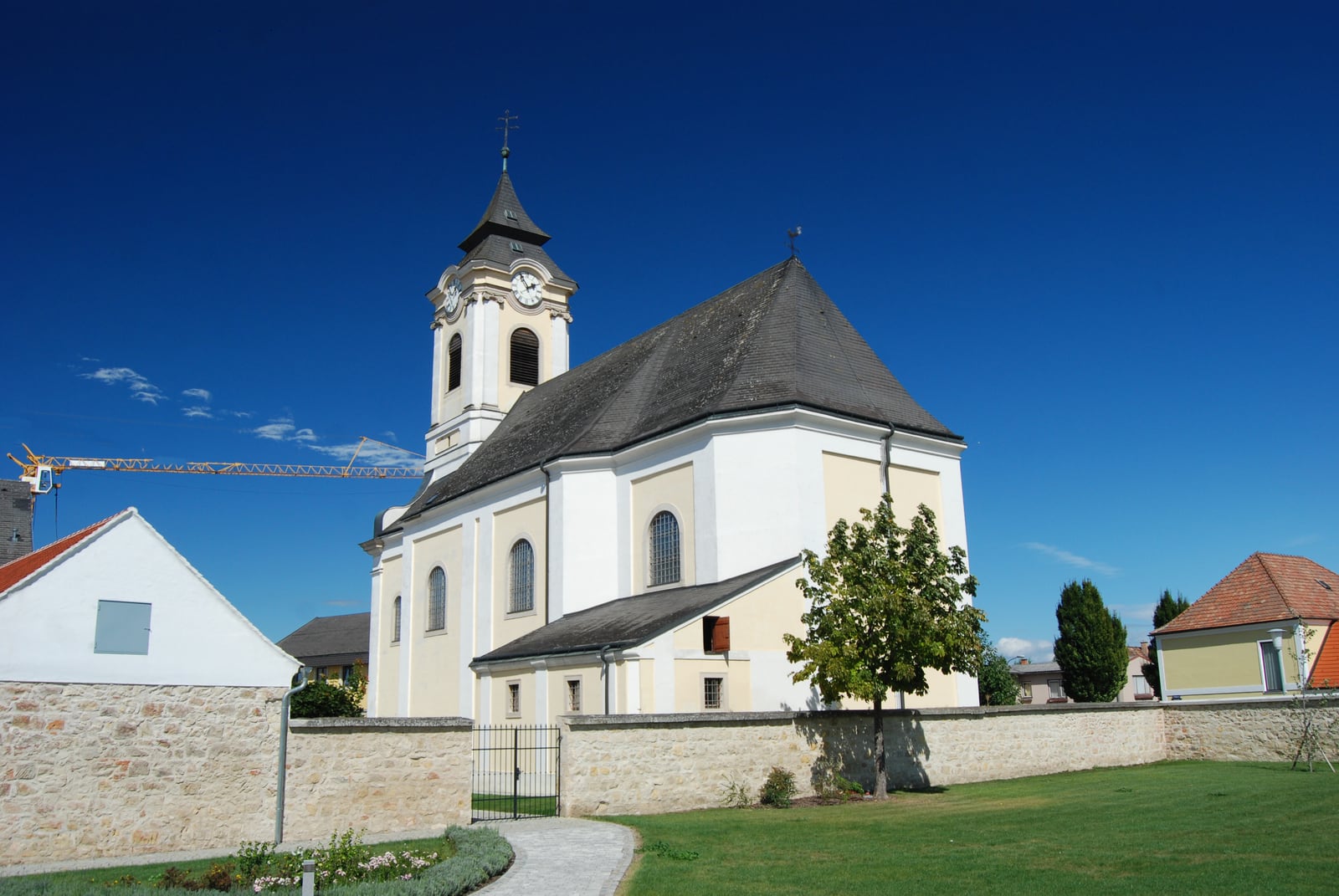 Standortansicht von Pfarrkirche Trausdorf an der Wulka in Trausdorf an der Wulka
