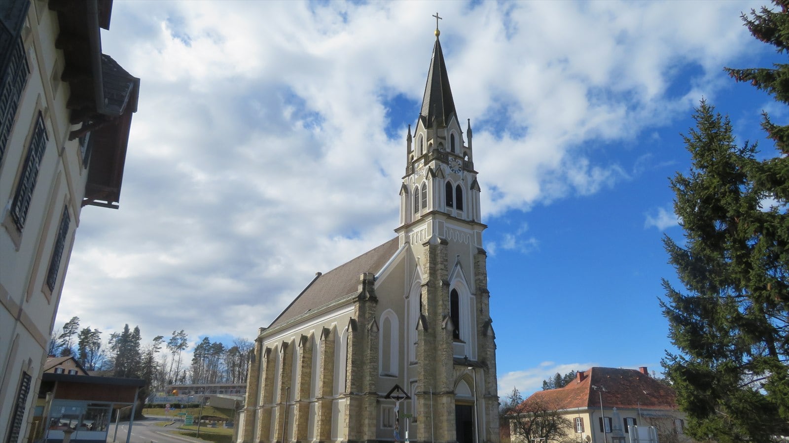 Standortansicht von Pfarrkirche St Bartholomä in Sankt Bartholomä