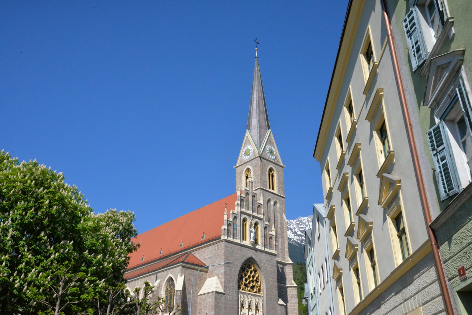 Standortansicht von Stadtpfarrkirche Innsbruck St Nikolaus in Innsbruck