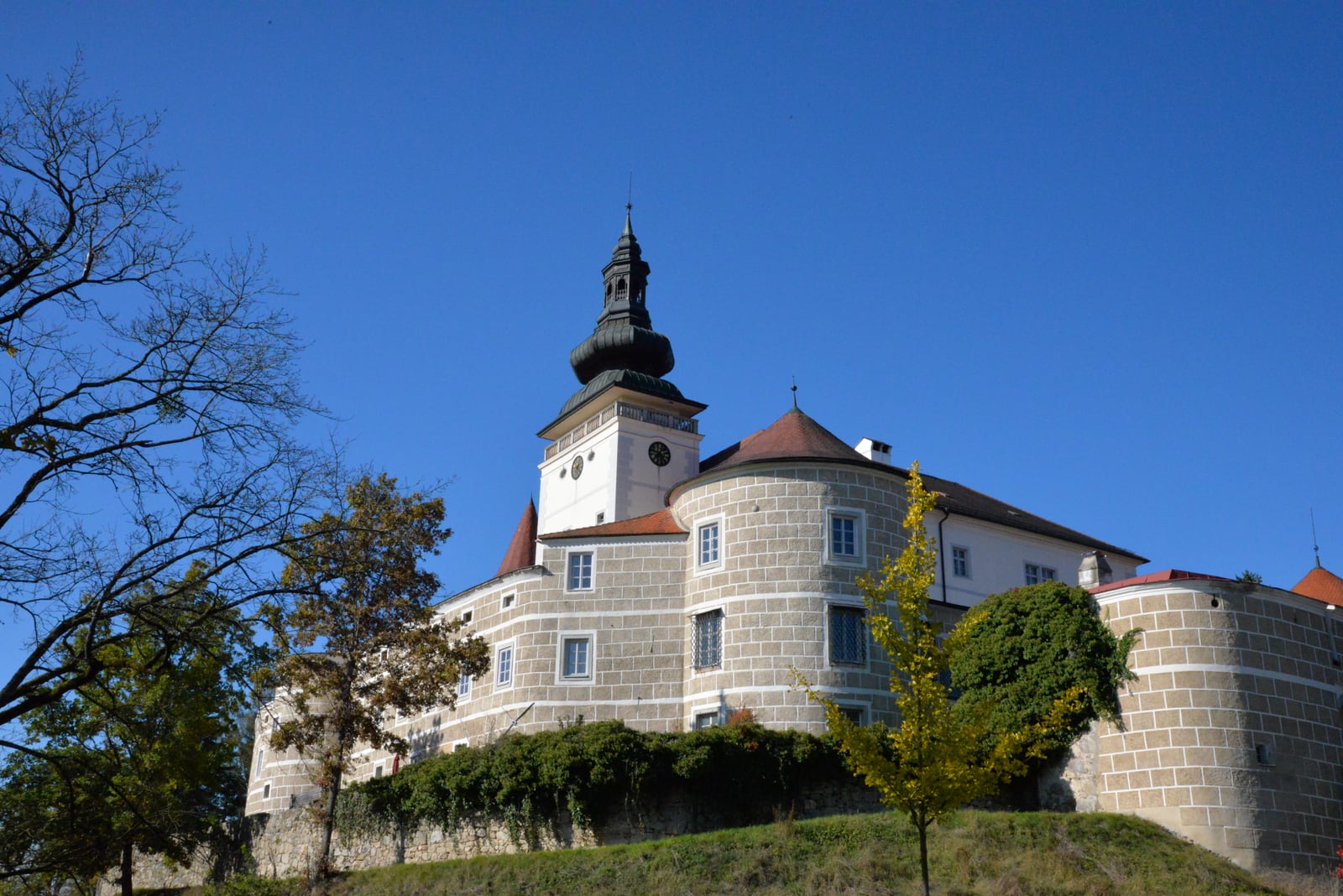 Standortansicht von Schloss Weinberg in Kefermarkt